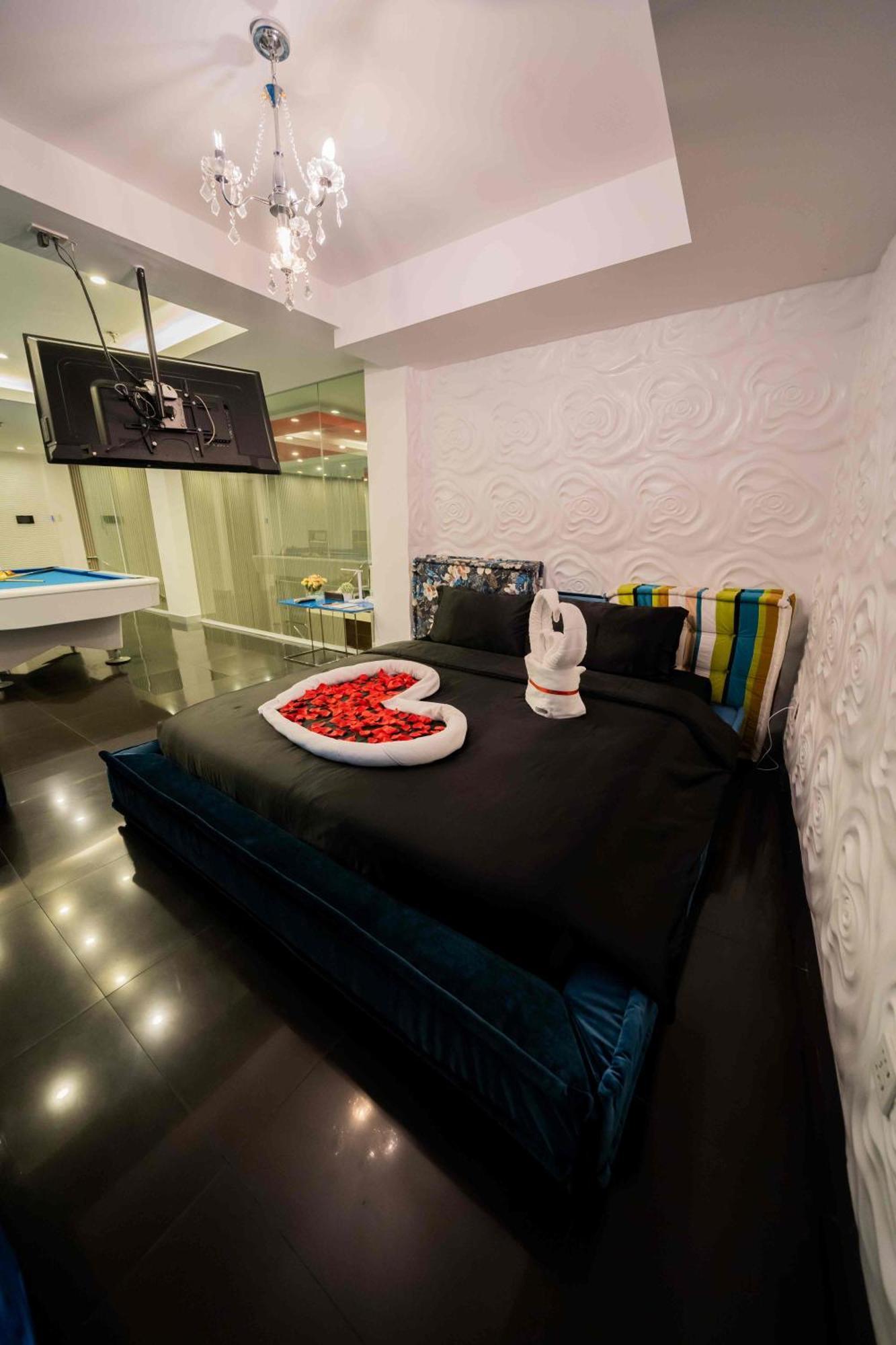 Luks Lofts Hotel & Residences Batangas Exterior foto